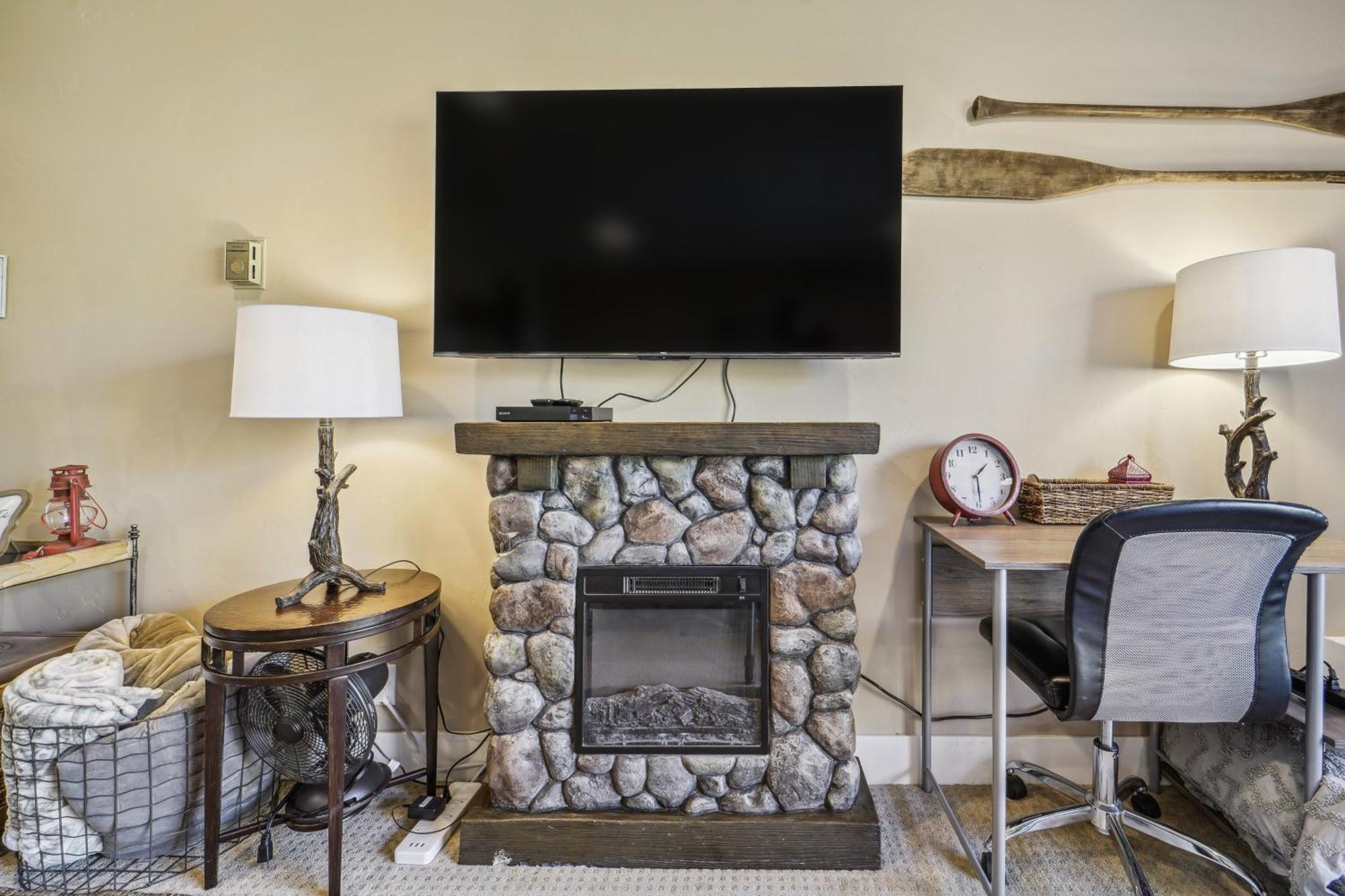 Truckee Studio With Balcony And On-Site Skiing! Dış mekan fotoğraf