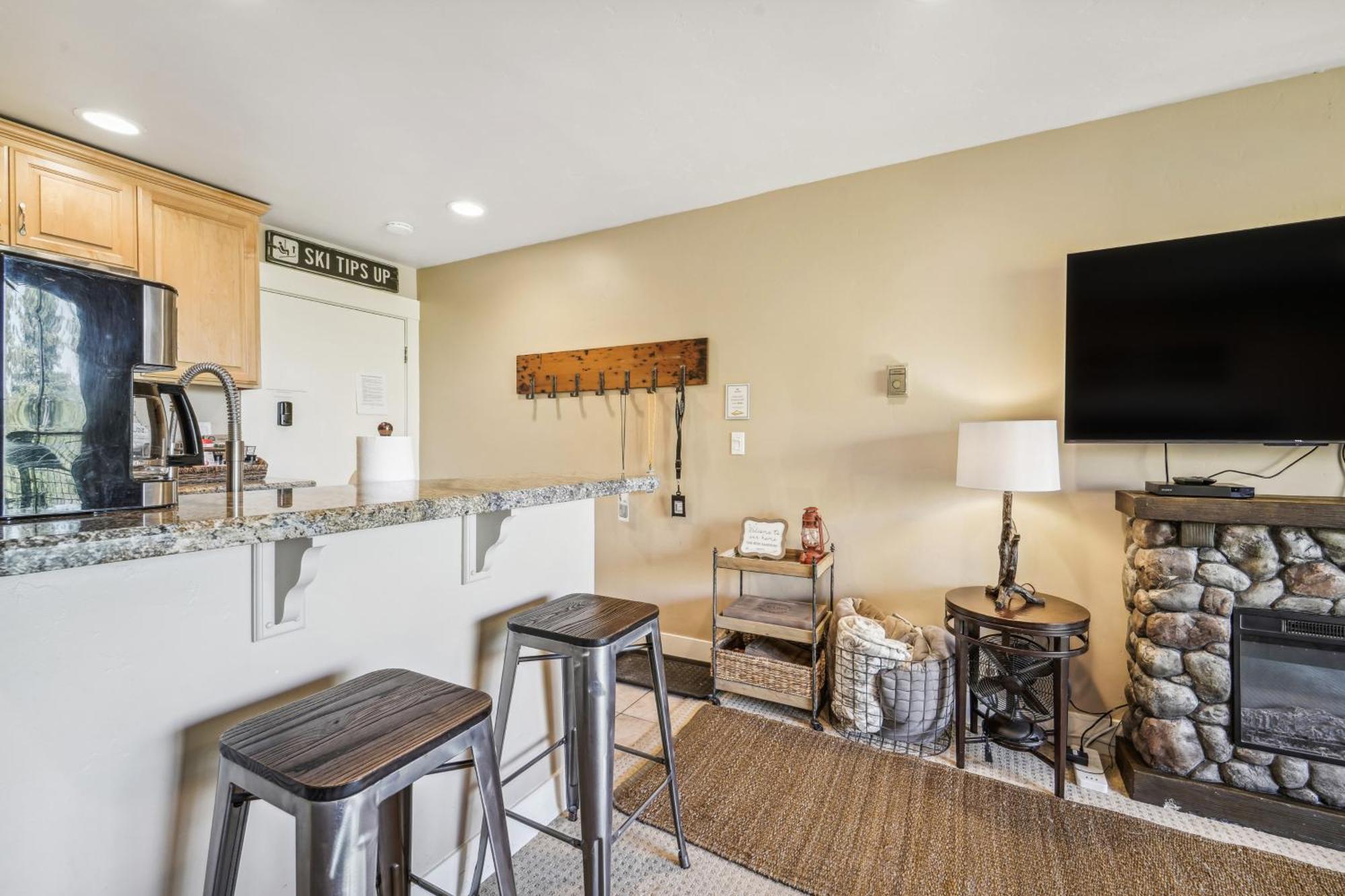 Truckee Studio With Balcony And On-Site Skiing! Dış mekan fotoğraf