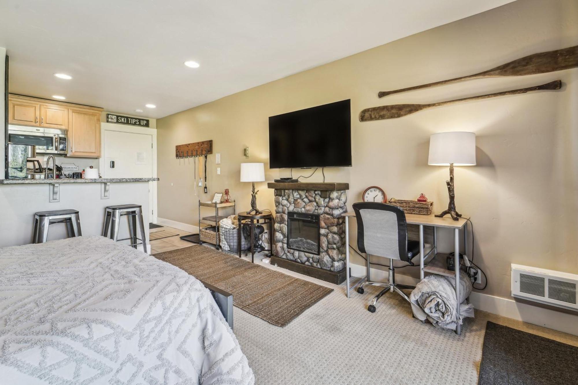 Truckee Studio With Balcony And On-Site Skiing! Dış mekan fotoğraf